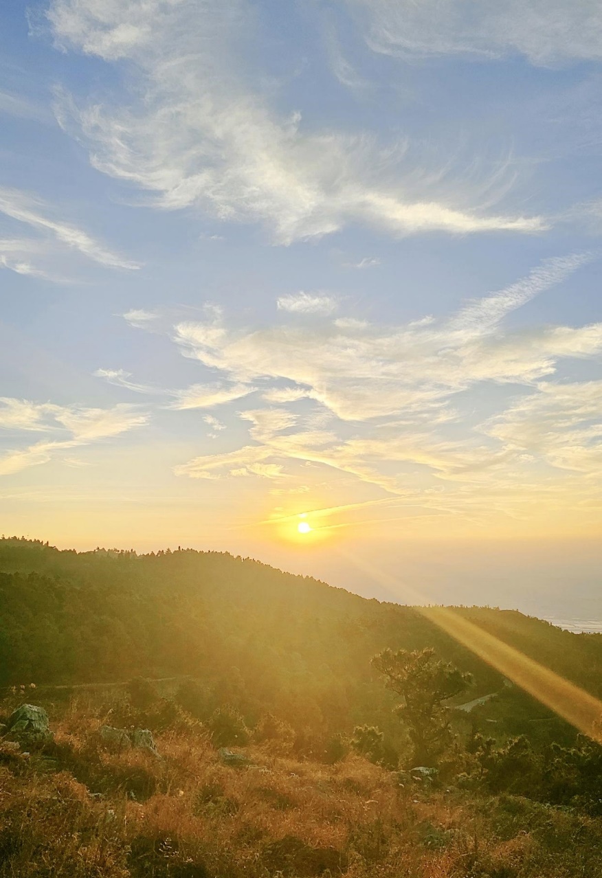 曲靖朗目山：自然奇观与人文胜境交织的滇东明珠