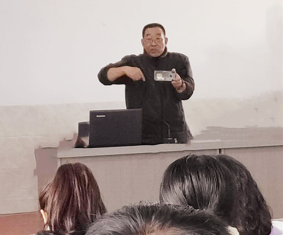 【北岸简讯2020年第40期：专家培训指导 微课赋能课堂】图2