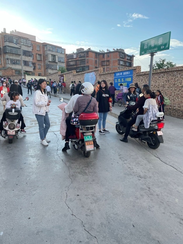 【北岸简讯2021年第14期：我为群众办实事 疏导交通促畅通】图2
