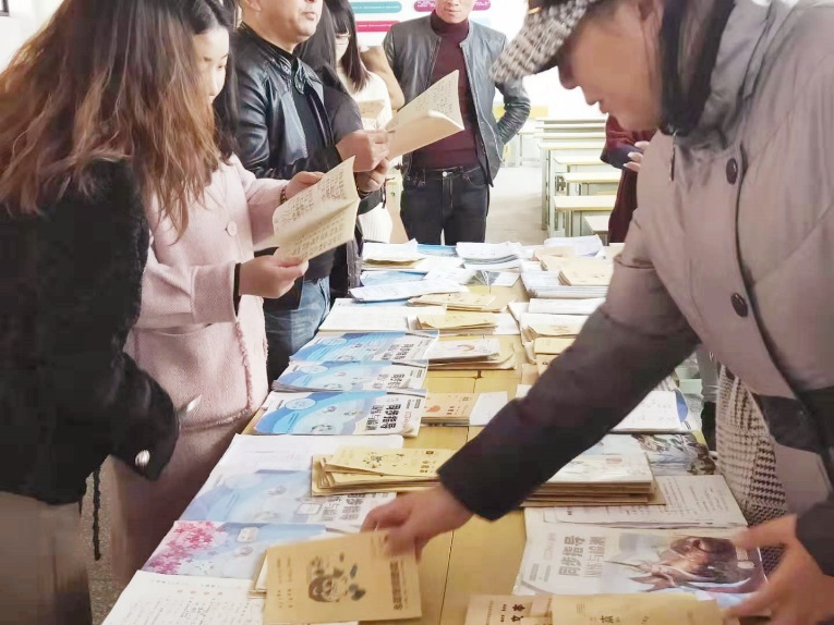 【北岸简讯第1期：学生作业期末展评活动】图3