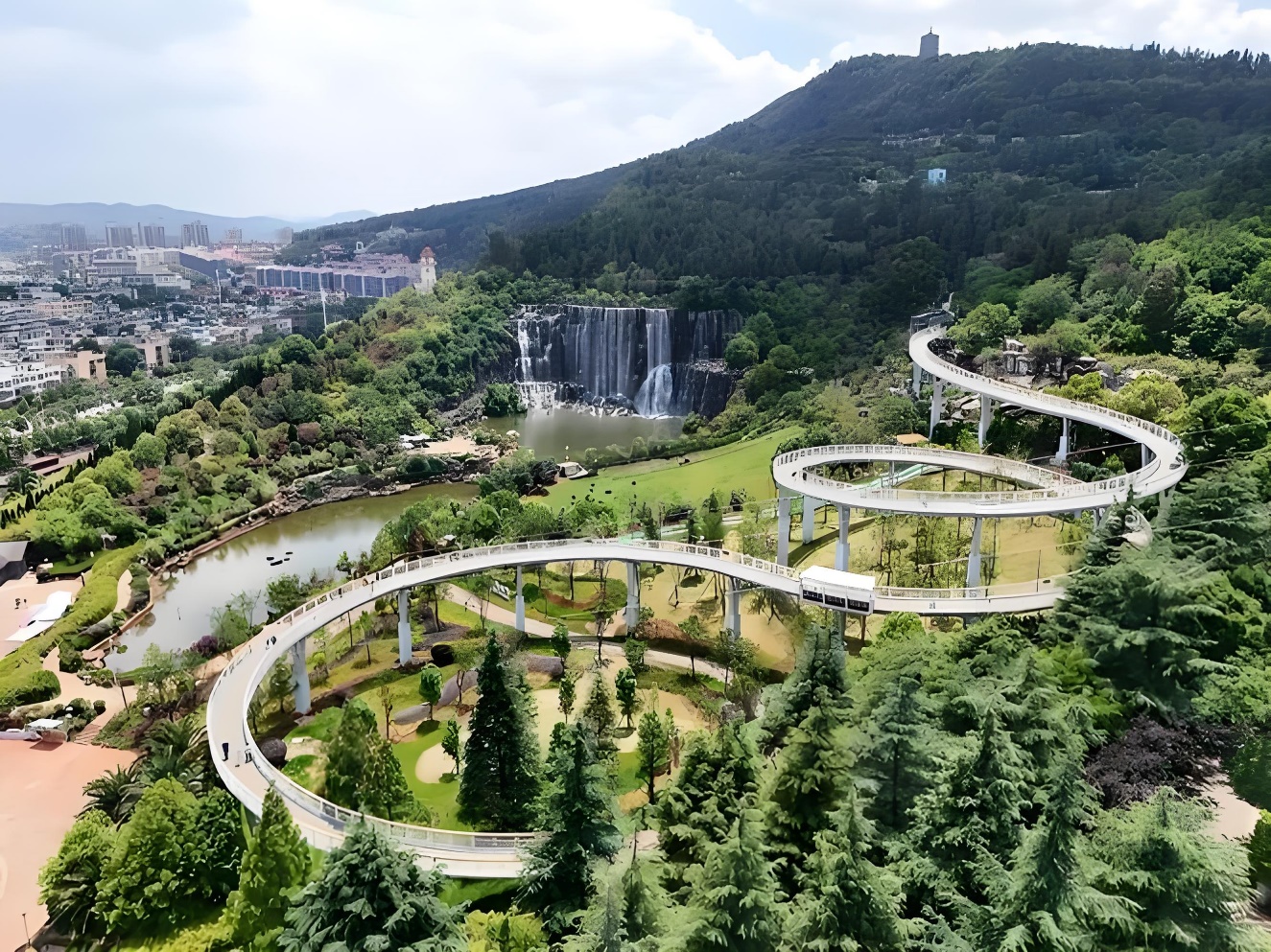 麒麟河畔的时光胶囊：河滨公园的历史回响与未来跃动