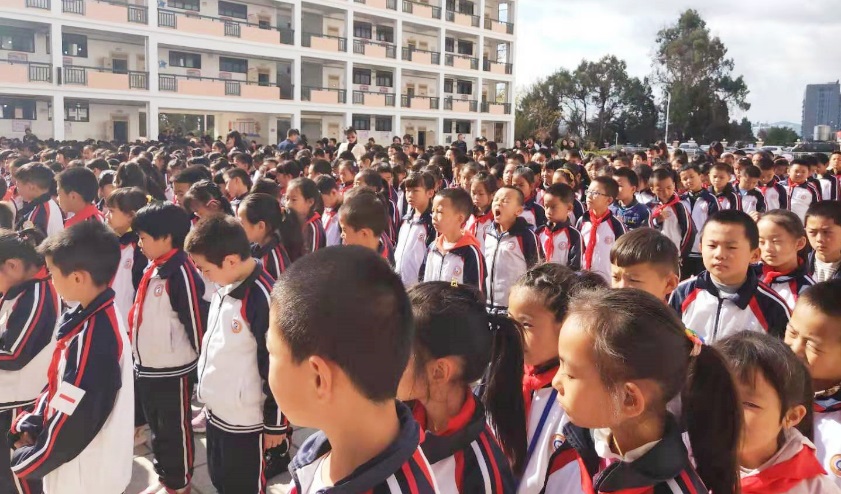 【麒麟区爱路护路进校园宣传活动在北岸小学举行】图2